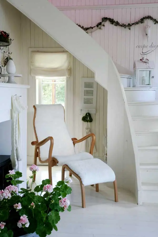 Lepotuoli Torparen lampaannahka Lepotuoli Torparen lampaannahka