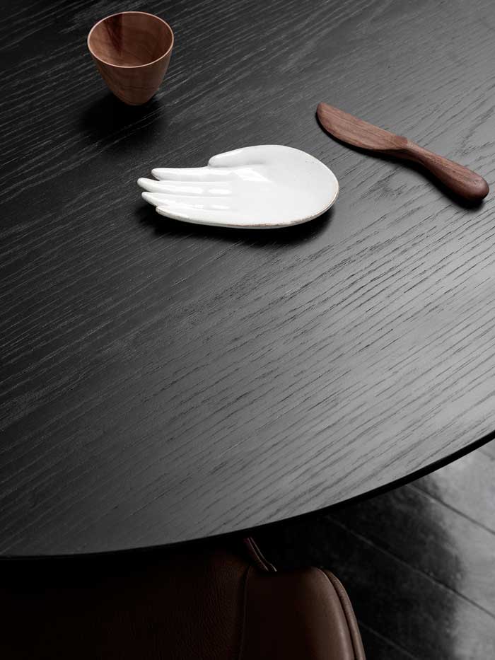 Ruokapöytä Coin 120 cm, tammi, musta
